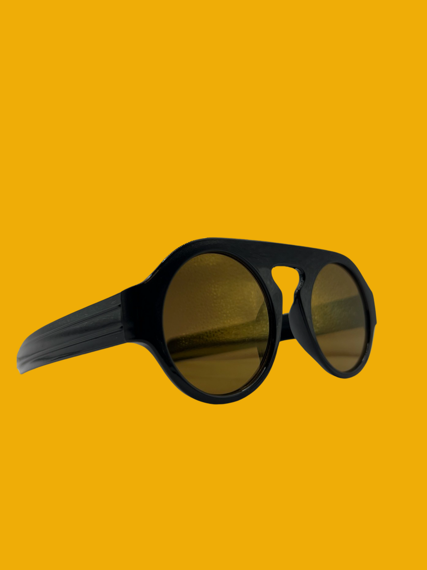 Thick Retro Shades- mirrored lens